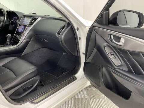 2014 Infiniti Q50 Premium