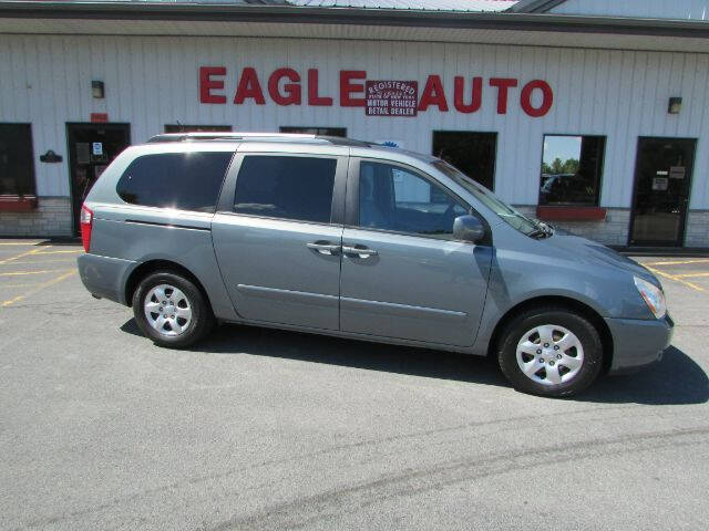 2009 kia minivan