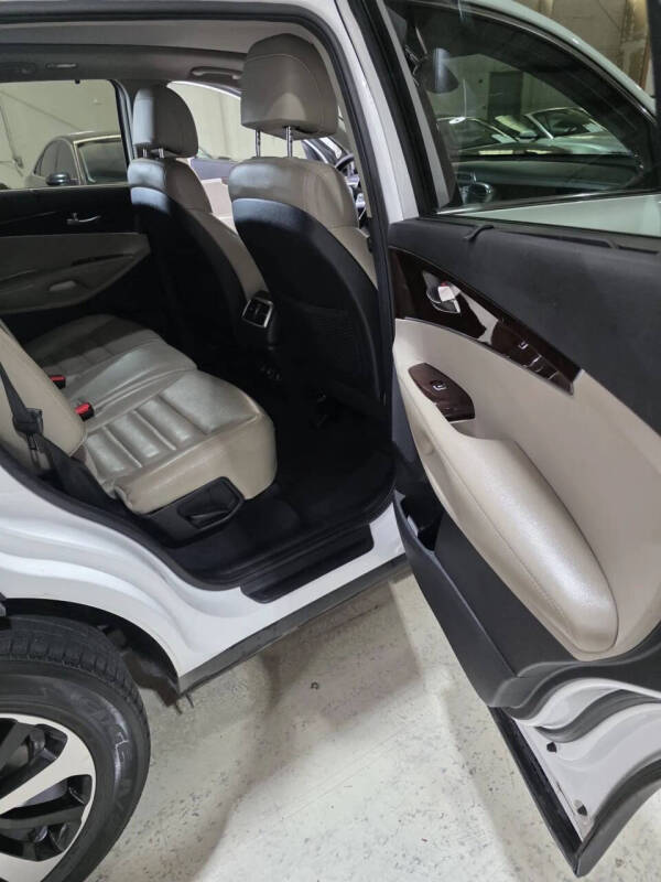 2017 Kia Sorento EX V6