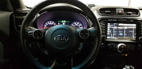 2017 Kia Soul +