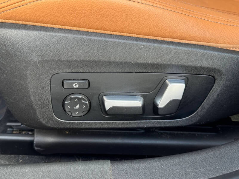 2021 BMW 3 Series 330i