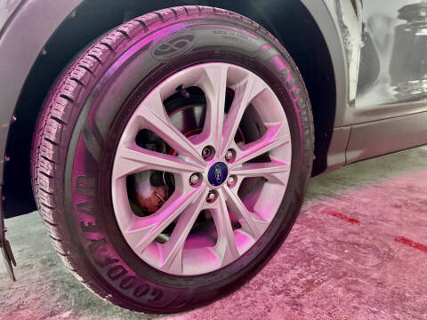 2018 Ford Escape SEL