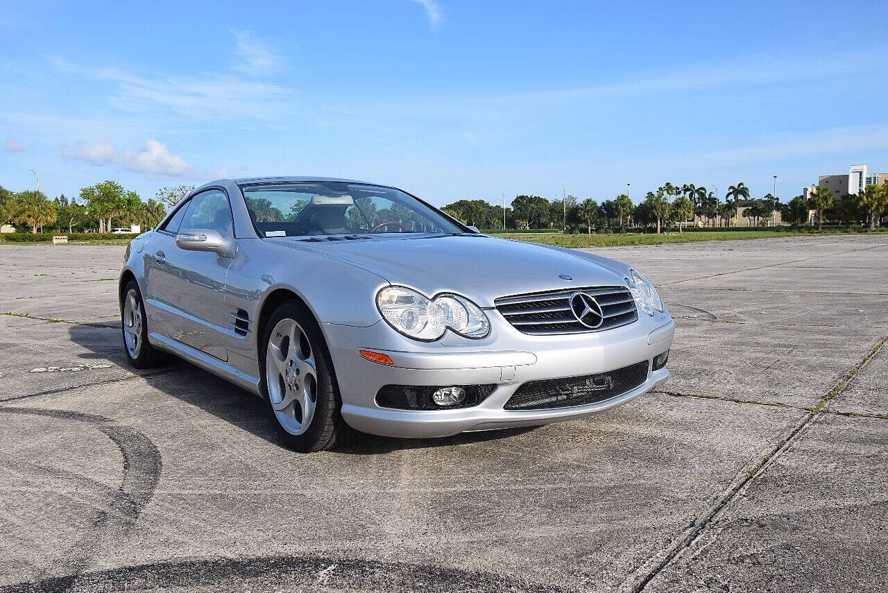 2005 Mercedes-Benz SL-Class 27