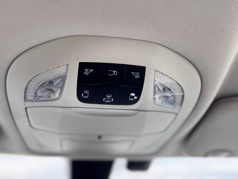 2017 Chrysler Pacifica Touring Plus