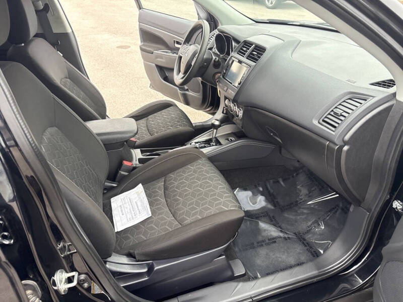 2022 Mitsubishi Outlander Sport ES