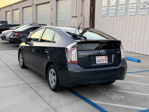 2013 Toyota Prius Three