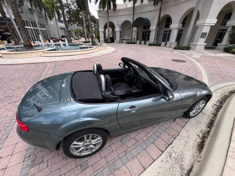 2013 Mazda MX-5 Miata Sport