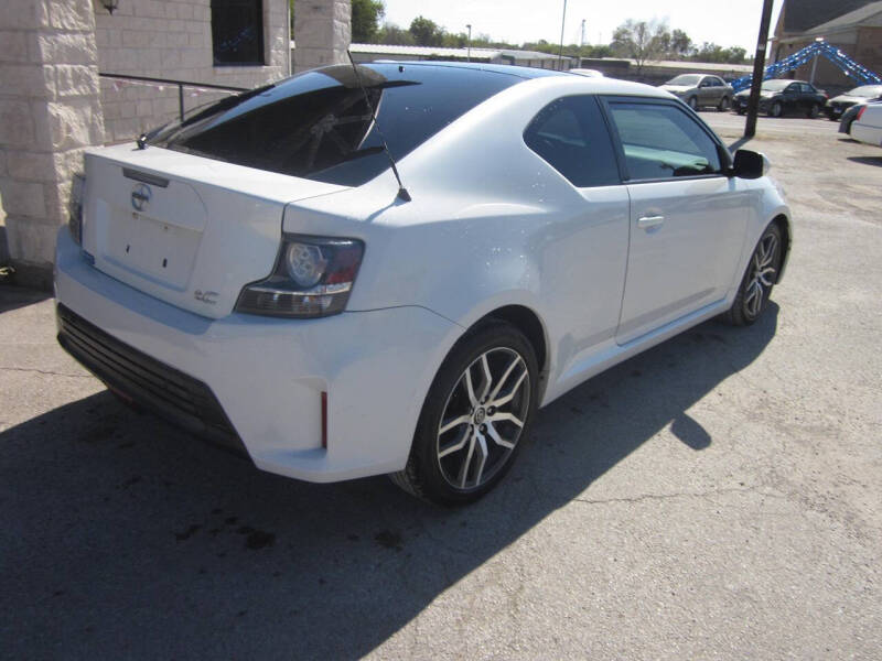 2016 Scion tC