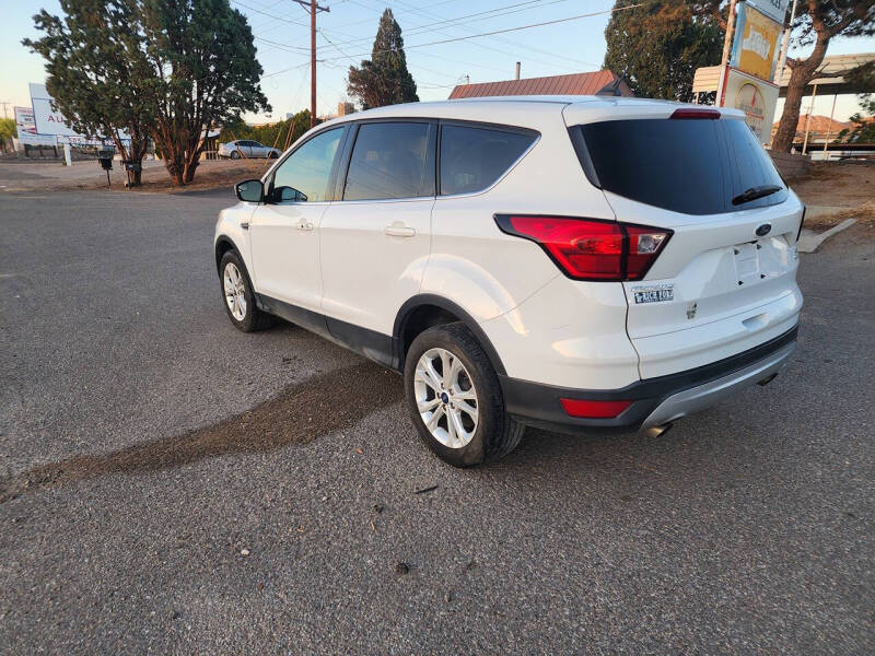 2019 Ford Escape SE