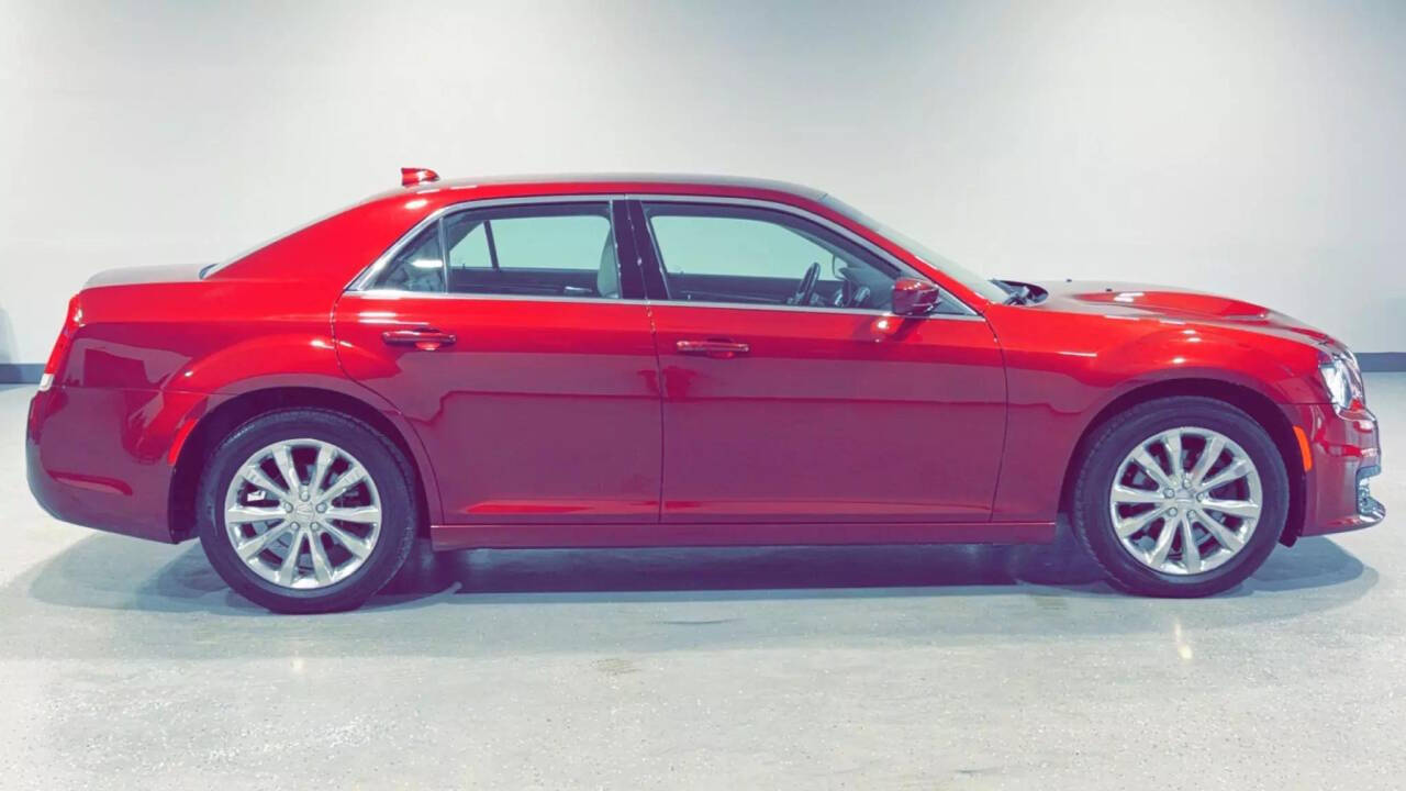 2018 Chrysler 300 for sale at Elite Rides in Detroit, MI