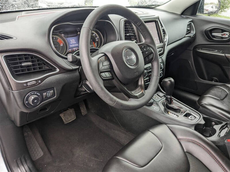 2022 Jeep Cherokee Trailhawk