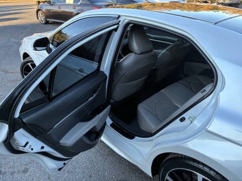 2019 Toyota Camry XSE