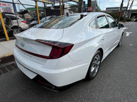 2022 Hyundai Sonata SEL