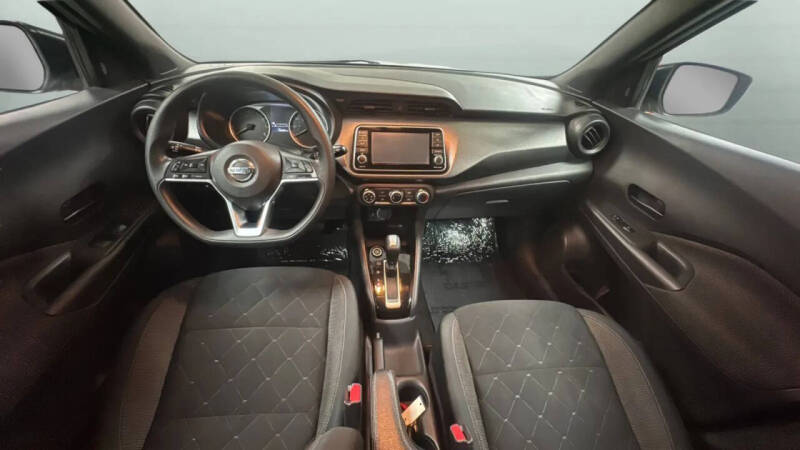 2020 Nissan Kicks S