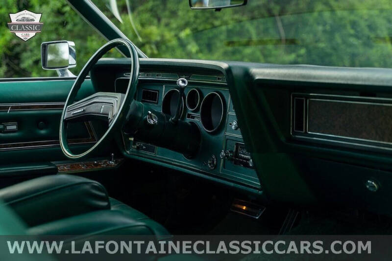 1976 Ford Thunderbird