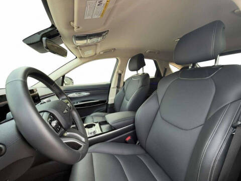 2026 Genesis GV70