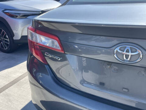 2012 Toyota Camry SE V6