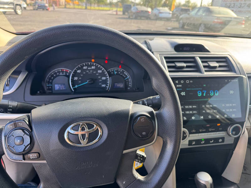 2012 Toyota Camry LE