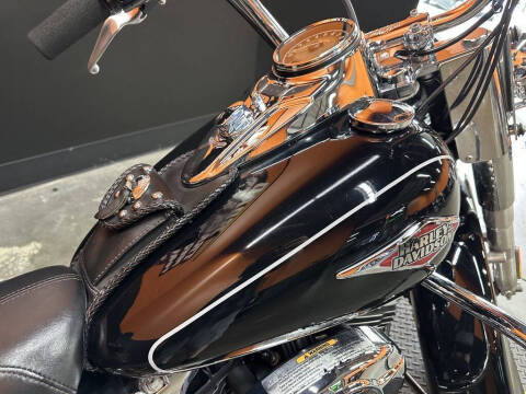 2014 Harley-Davidson FLSTC - Heritage Softail