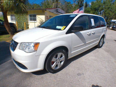 2013 Dodge Grand Caravan SE