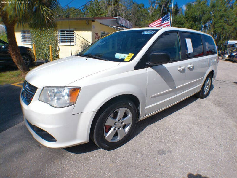 2013 Dodge Grand Caravan SE's photo