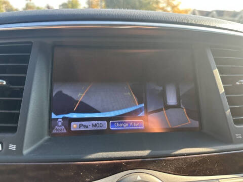 2017 Nissan Armada SL