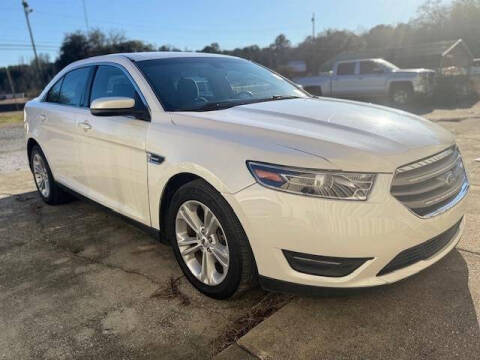2017 Ford Taurus SEL