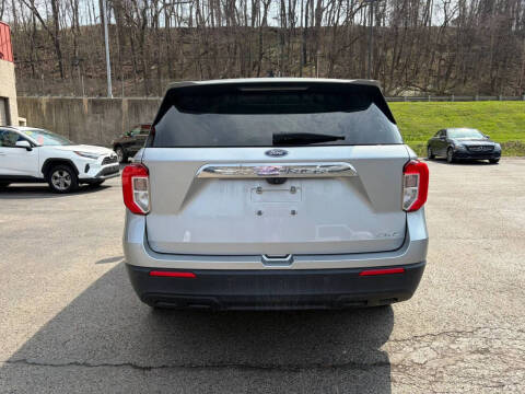 2022 Ford Explorer