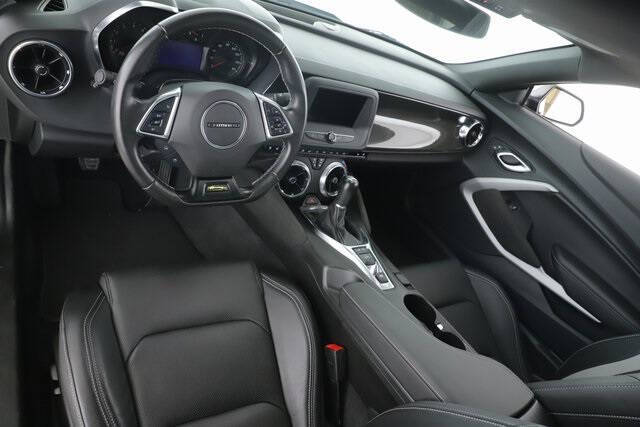 2023 Chevrolet Camaro LT