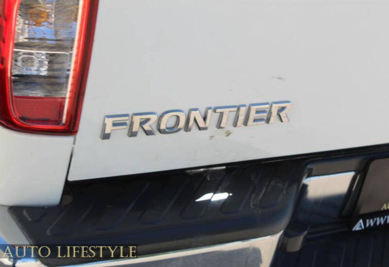 2014 Nissan Frontier S