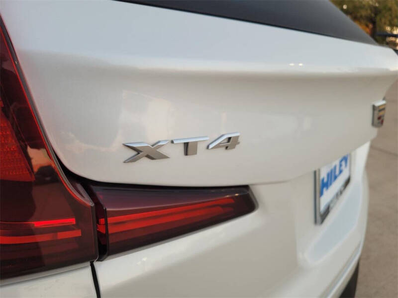 2019 Cadillac XT4 Premium Luxury