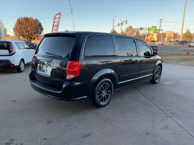 2014 Dodge Grand Caravan SE