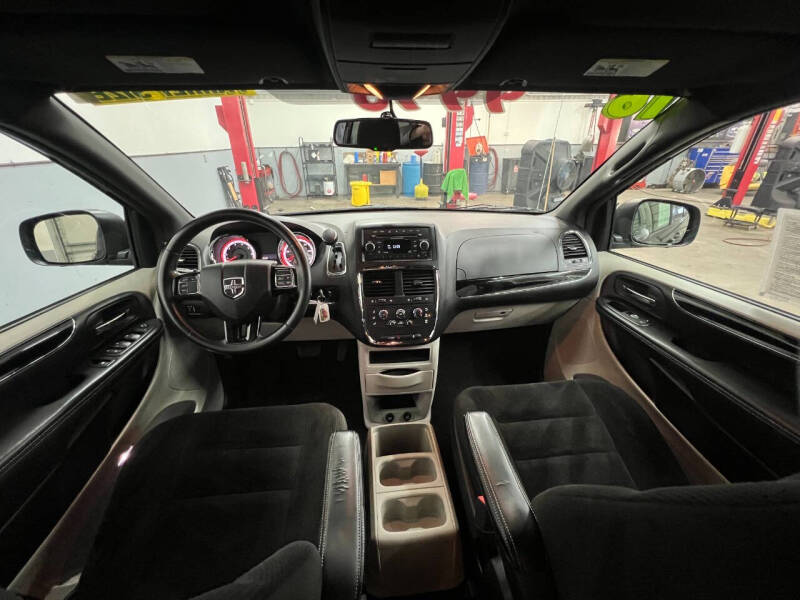 2016 Dodge Grand Caravan SE Plus