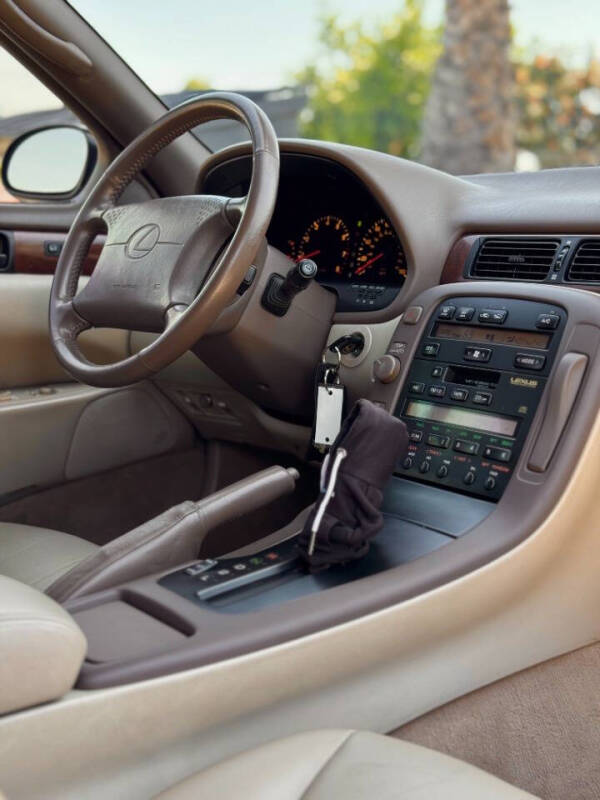 1995 Lexus SC 400