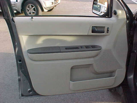 2011 Ford Escape XLS