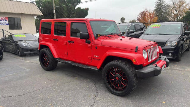 2016 Jeep Wrangler Unlimited for sale at Auto Plaza in Fresno, CA