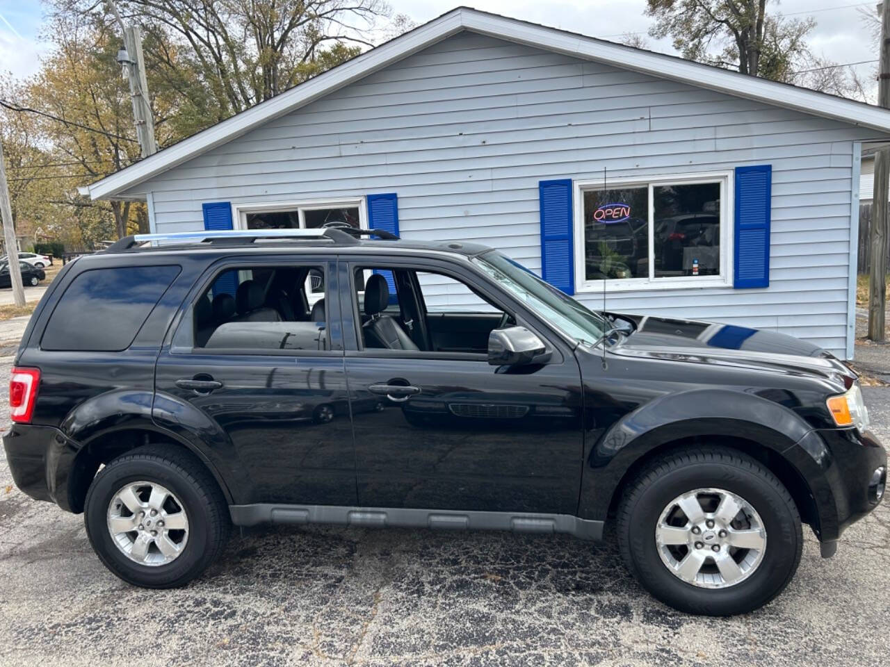 2010 Ford Escape for sale at Quality Cars Machesney Park in Machesney Park, IL