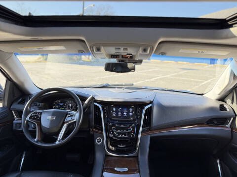 2019 Cadillac Escalade ESV Luxury