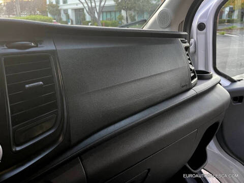 2022 Ford Transit 250