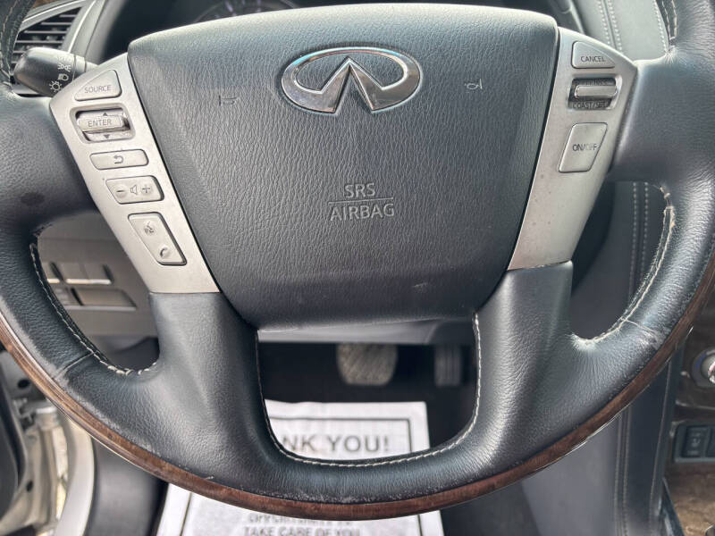 2017 Infiniti QX80