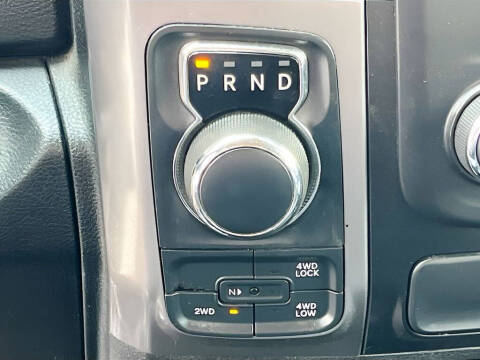 2021 RAM 1500 Classic SLT