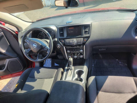 2017 Nissan Pathfinder S