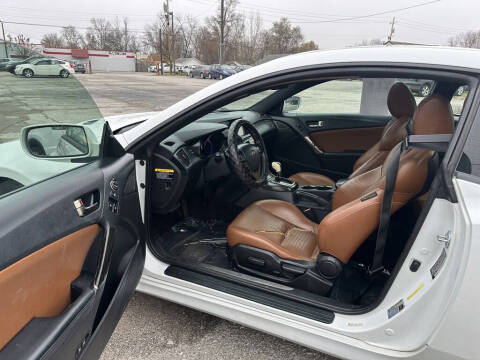 2013 Hyundai Genesis Coupe 3.8 Grand Touring