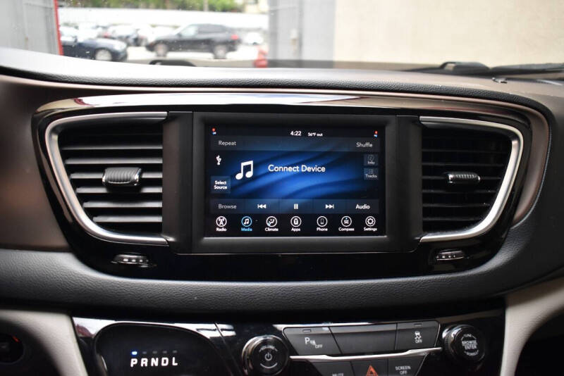 2019 Chrysler Pacifica L