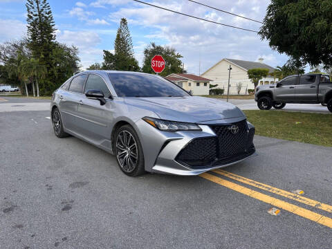2020 Toyota Avalon XSE