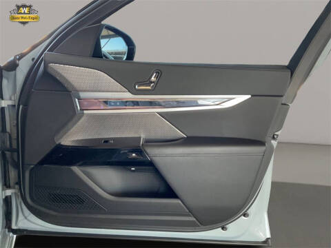 2024 BMW i7 eDrive50