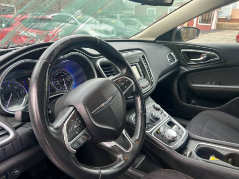 2015 Chrysler 200 Limited