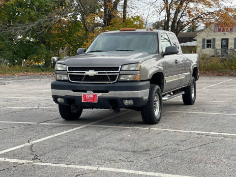 2007 Chevrolet Silverado 2500HD Classic for sale at Hillcrest Motors in Derry NH