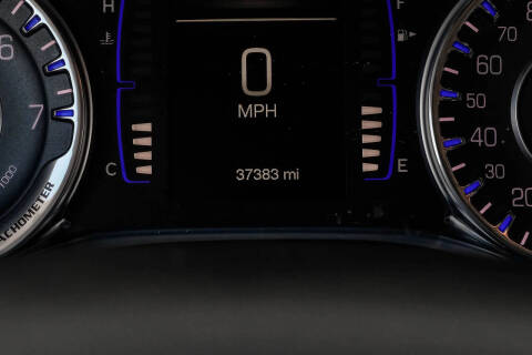 2017 Chrysler 200 Limited Platinum