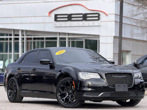2019 Chrysler 300 Touring